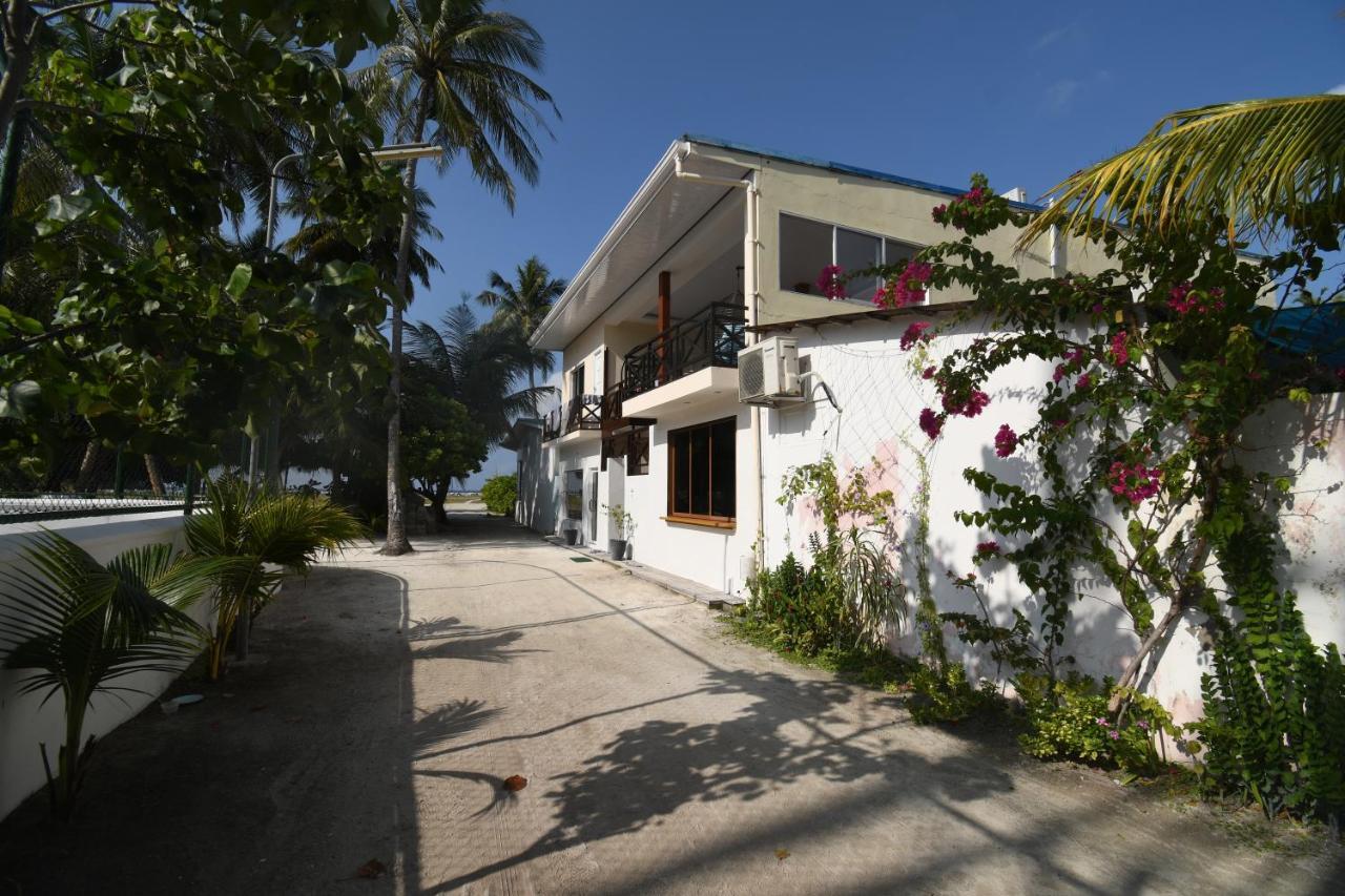 Surf Yoga Camp Hotel Тулусдоо Екстериор снимка