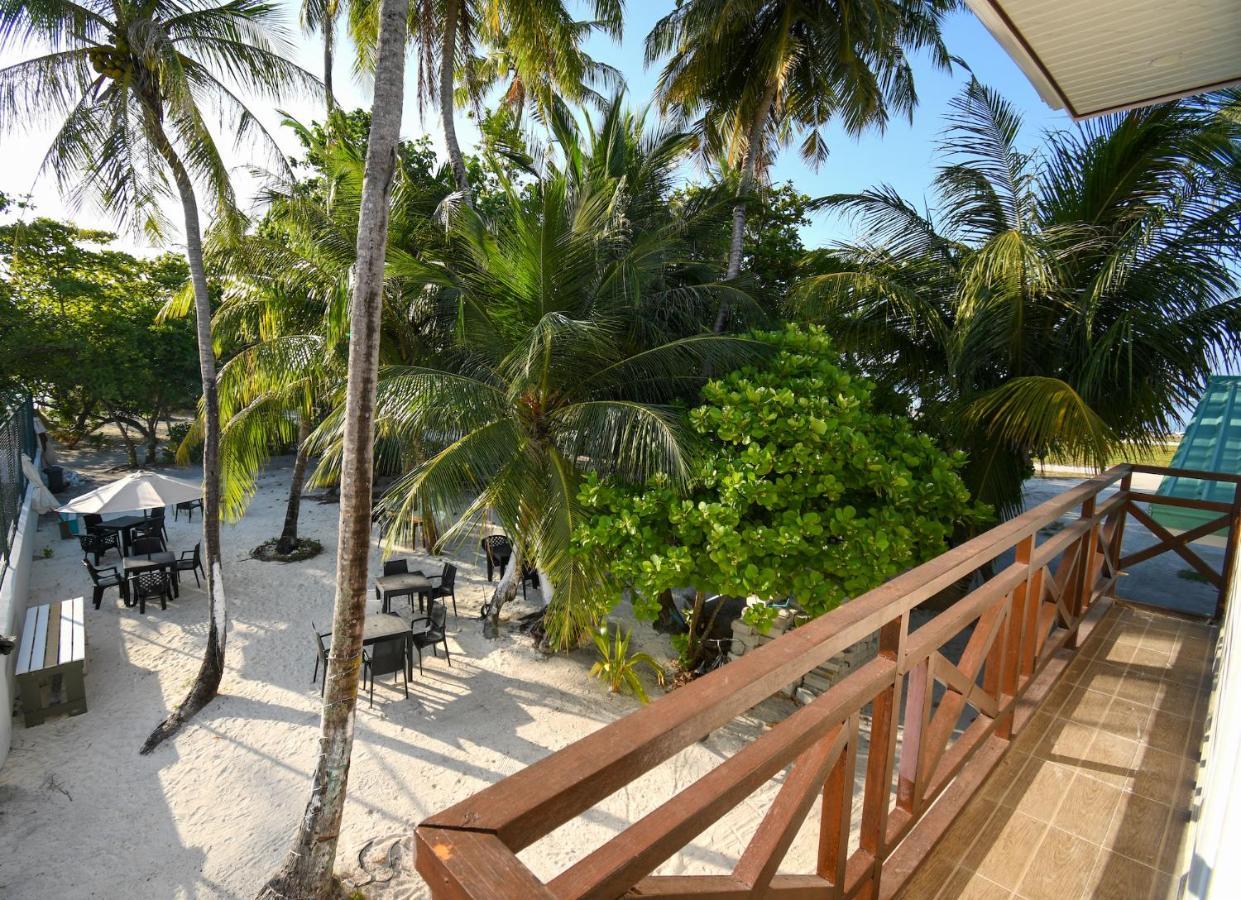 Surf Yoga Camp Hotel Тулусдоо Екстериор снимка
