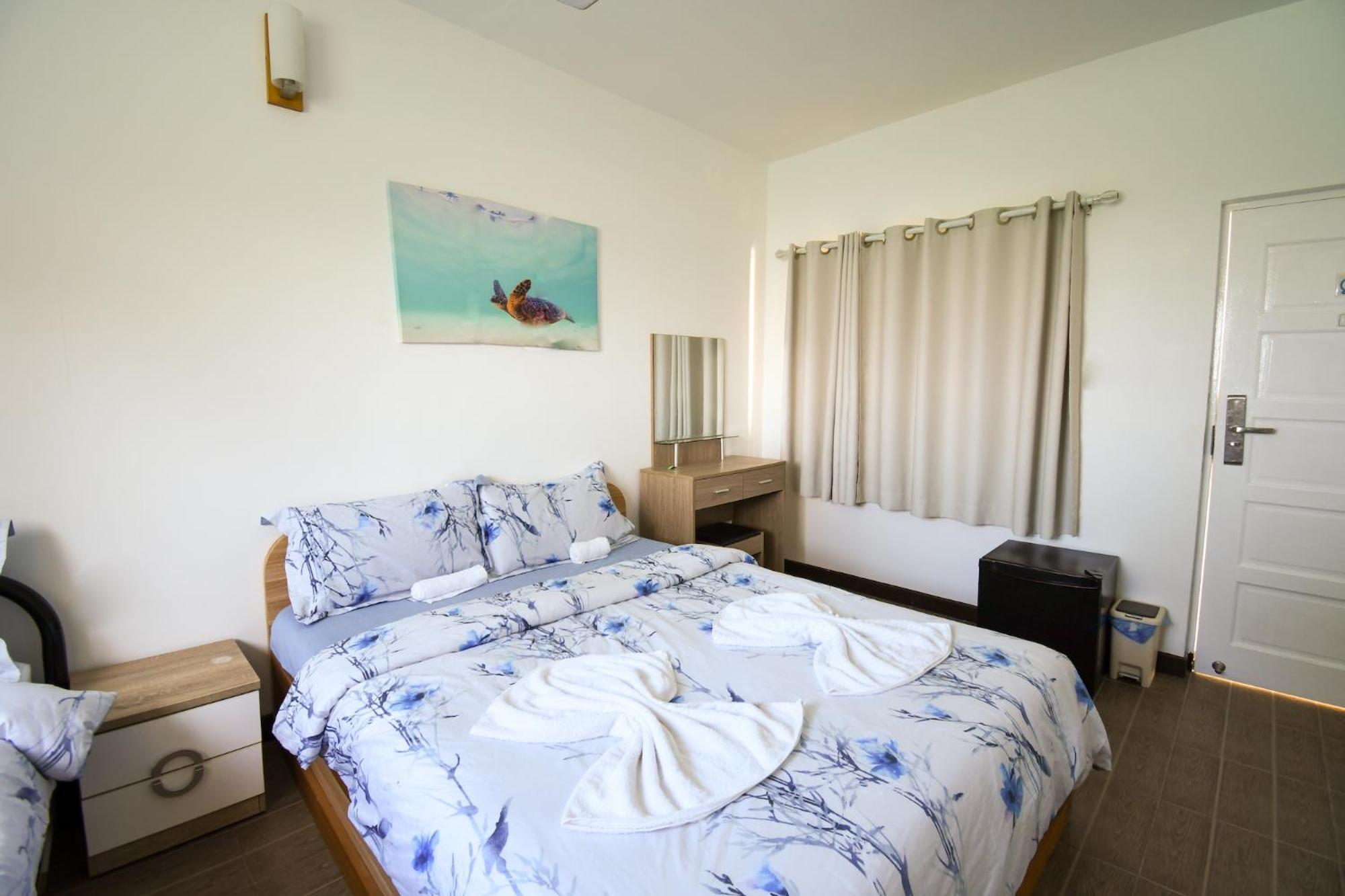 Surf Yoga Camp Hotel Тулусдоо Екстериор снимка