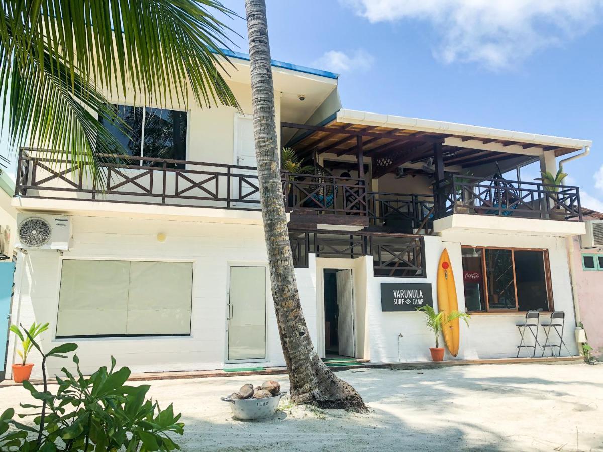Surf Yoga Camp Hotel Тулусдоо Екстериор снимка